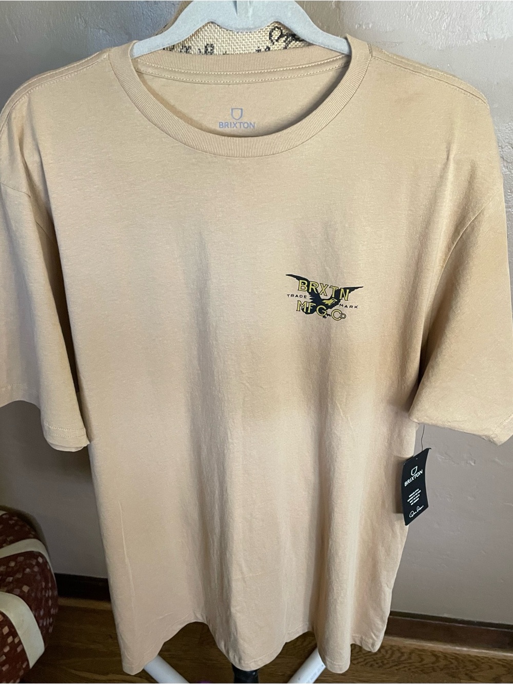 NWT Brixton Men's Tan Graphic Tee XXL